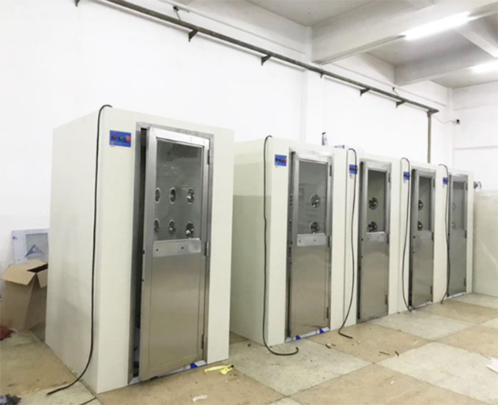 風淋室尺寸：1200風淋室，1300風淋室，1400風淋室，1590風淋室。