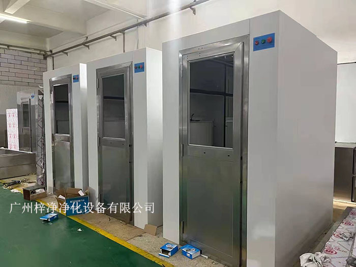 為什么潔凈室需要風(fēng)淋室?